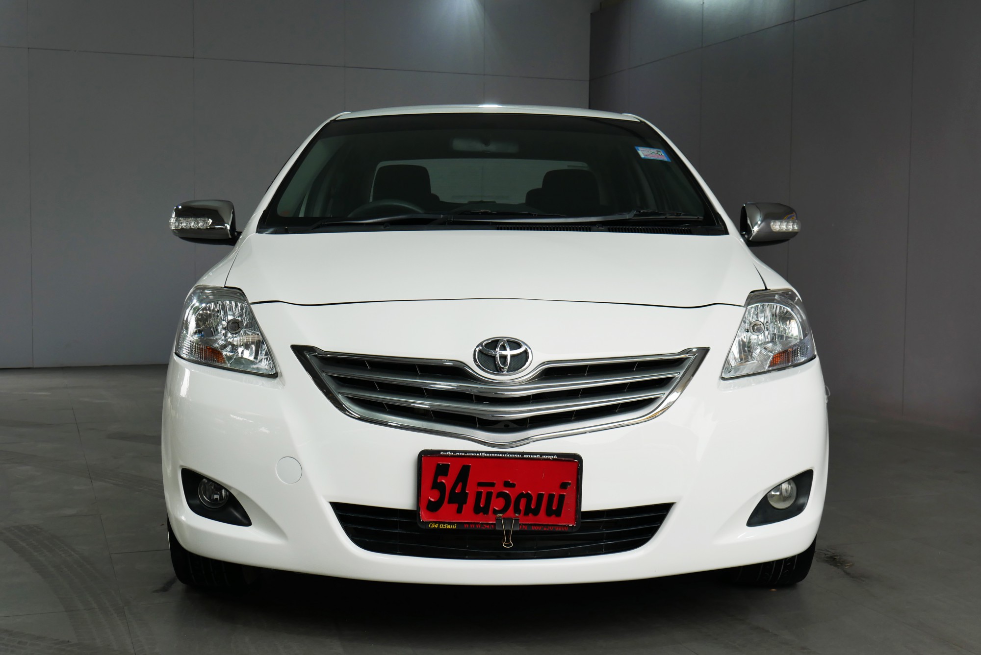 TOYOTA VIOS 1.5 J MINOR CHANGE AT 2011 สีขาว (รูปที่ 2)