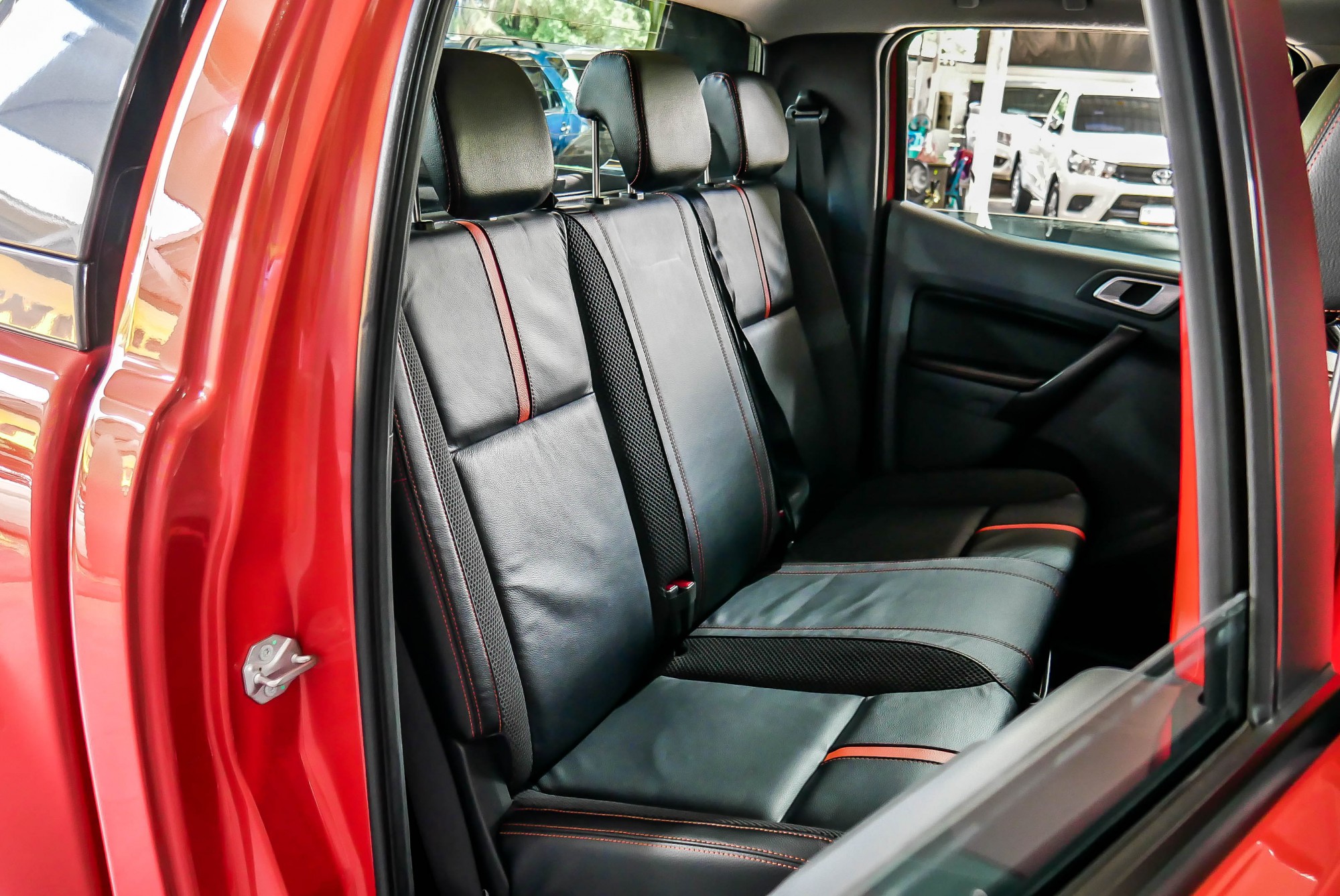 FORD RANGER DOUBLECAB 3.2 WILDTACK 4WD. AT ปี 2013 สีส้ม (รูปที่ 14)
