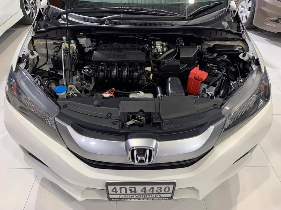 Honda City ปี 2015 สีขาว