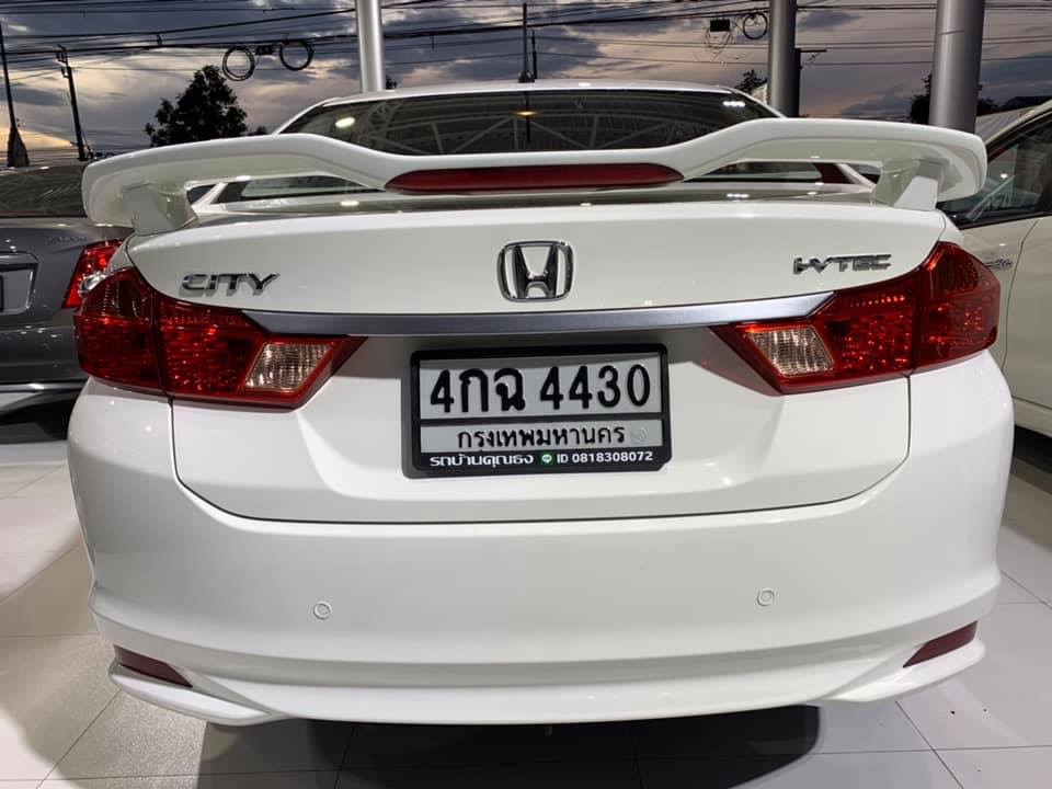 Honda City ปี 2015 สีขาว