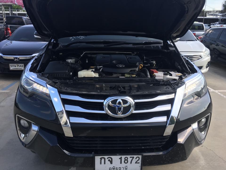 Toyota Fortuner GEN 2 ปี 2016 สีดำ (รูปที่ 13)