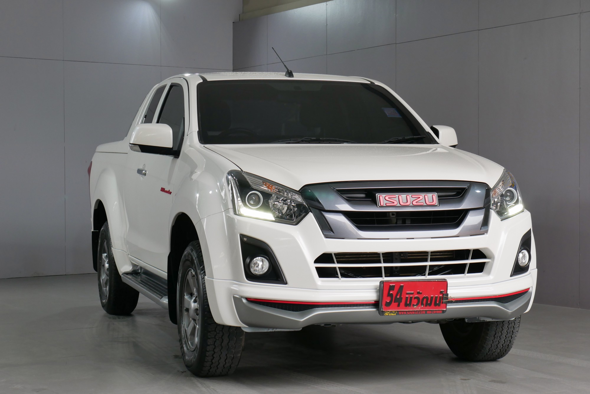 ISUZU D-MAX SPACECAB 1.9 HI-LANDER X-SERIES MT ปี 2016 สีขาว