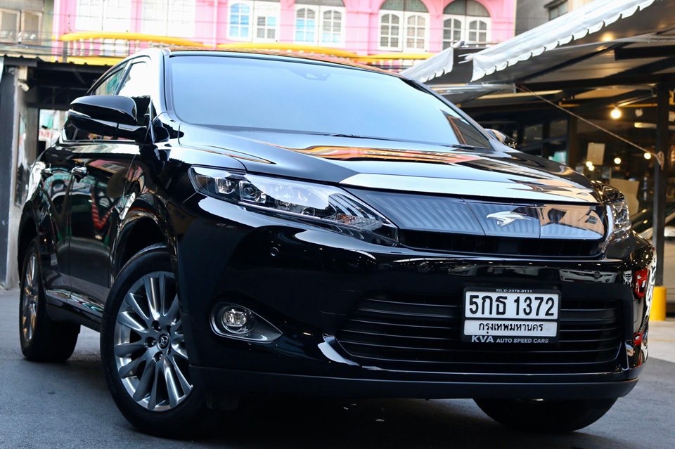 Toyota Harrier ปี 2015 สีดำ (รูปที่ 2)