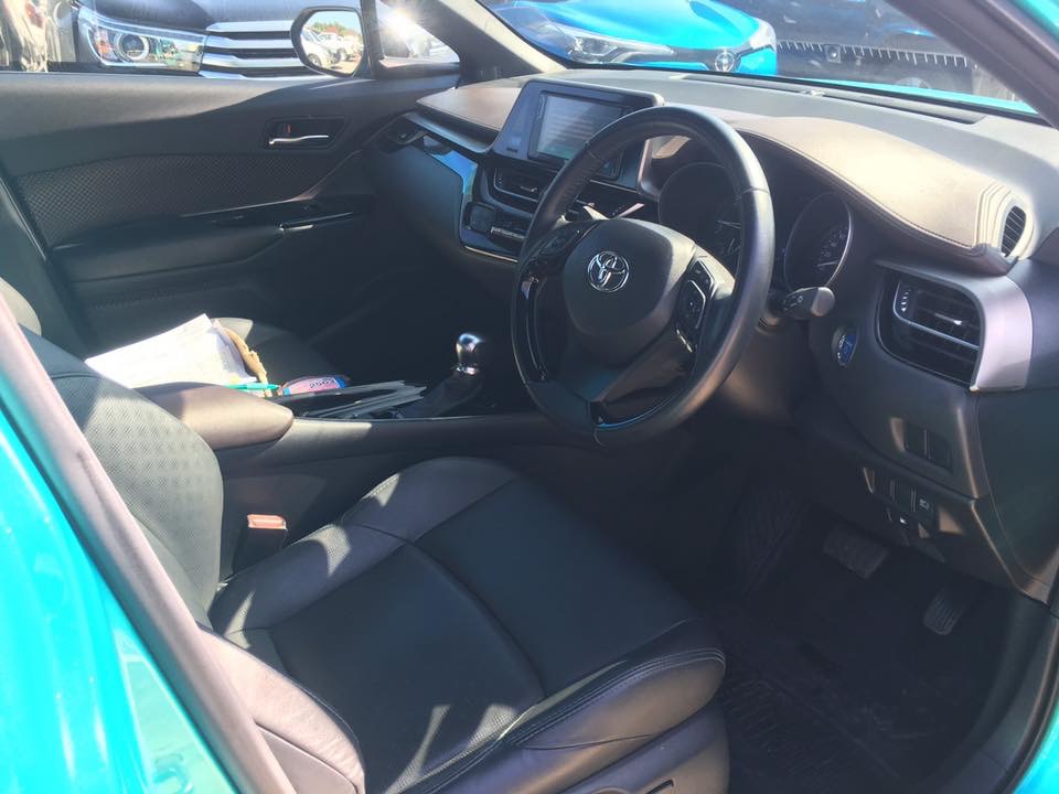 Toyota C-HR ปี 2018 สีเขียว (รูปที่ 7)