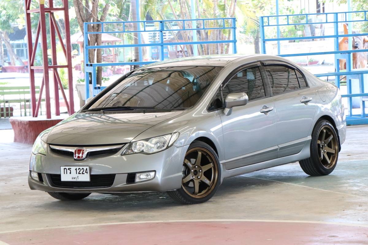 Honda Civic FD ปี 2006 สีเงิน