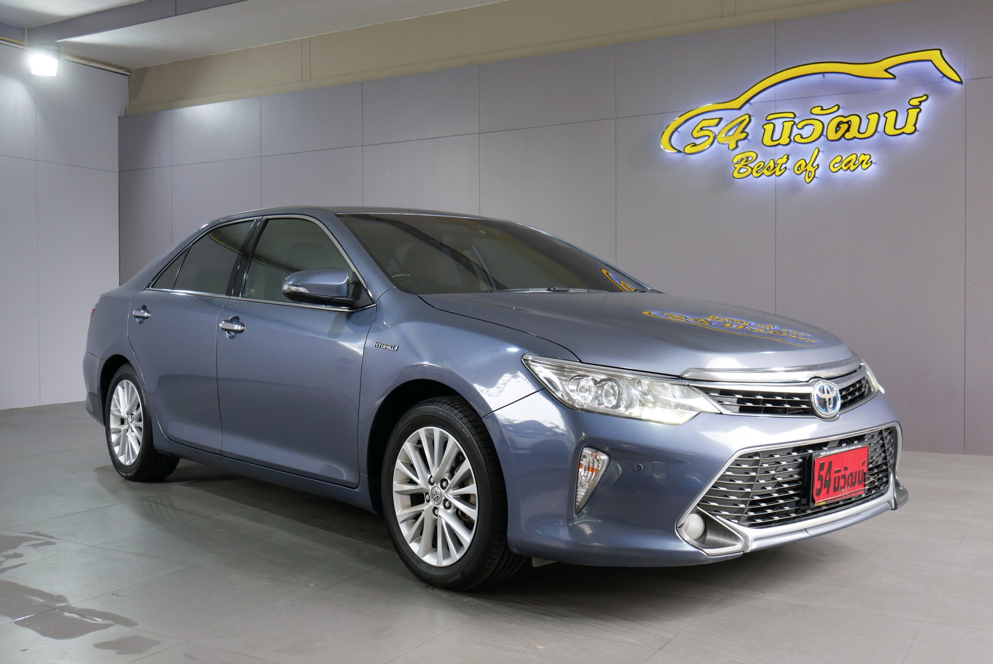 TOYOTA CAMRY 2.5 HV NAVI MINOR CHANGE AT ปี 2015 สีเทา