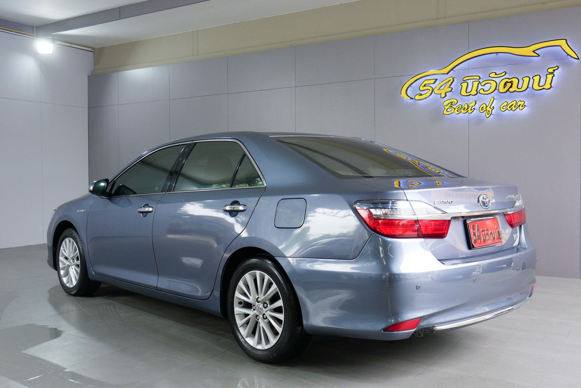 TOYOTA CAMRY 2.5 HV NAVI MINOR CHANGE AT ปี 2015 สีเทา (รูปที่ 19)