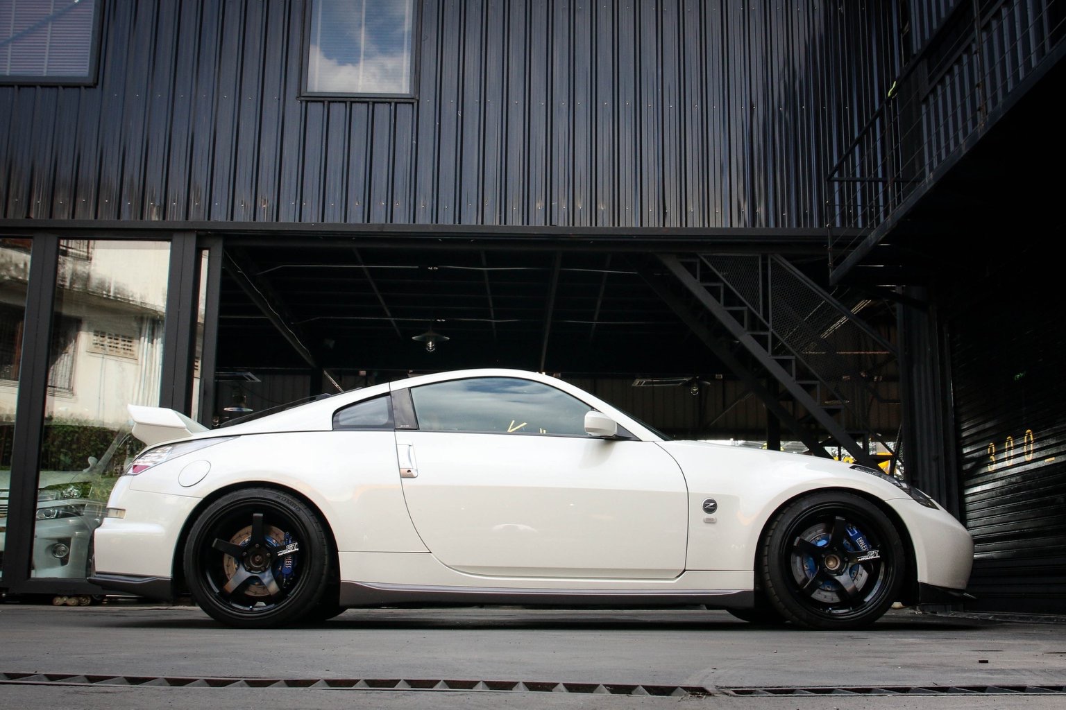 Nissan Fairlady Z 350Z ปี 2007 สีขาว (รูปที่ 19)