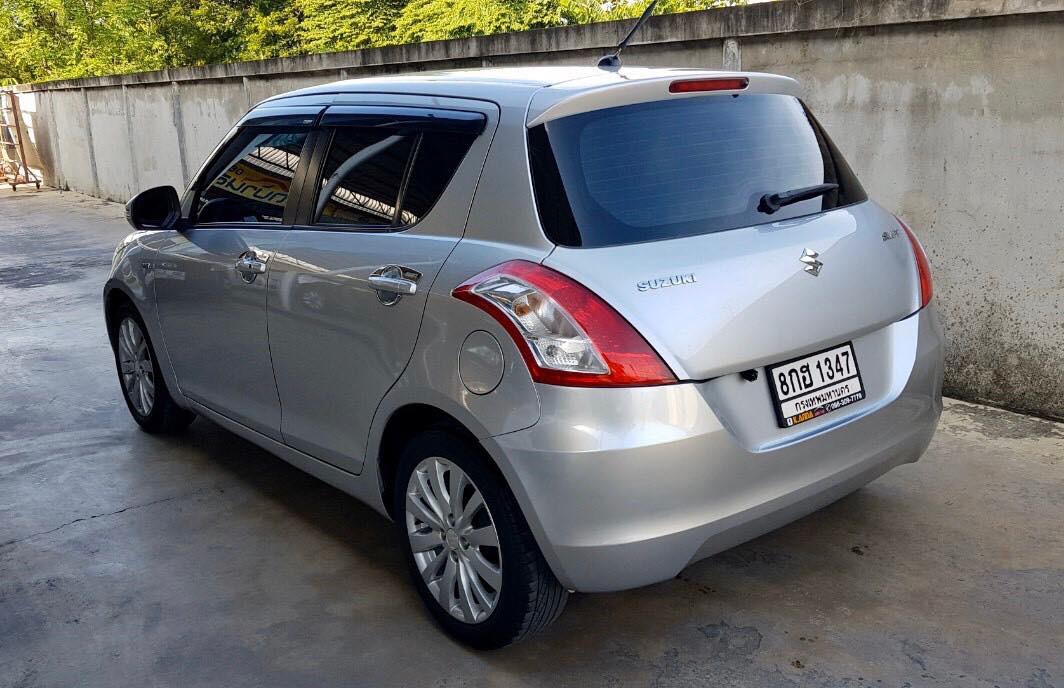 Suzuki Swift ปี 2013 สีเงิน (รูปที่ 3)