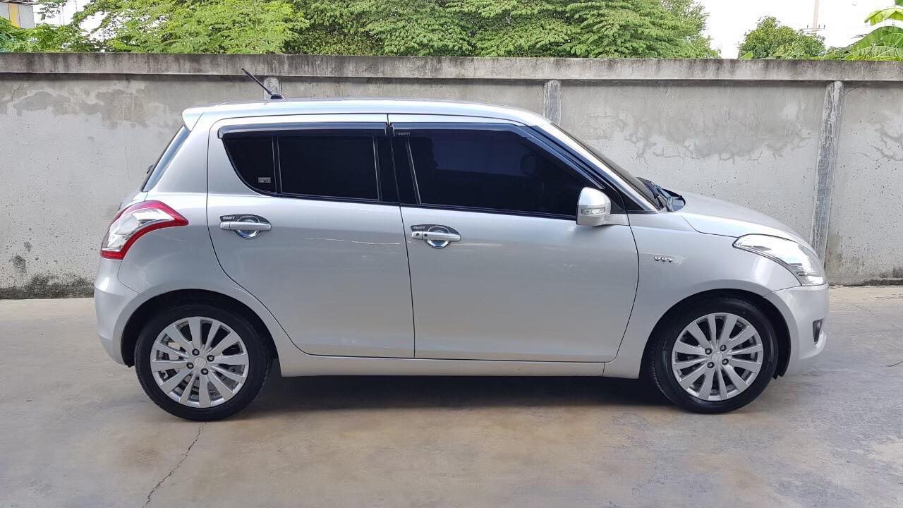 Suzuki Swift ปี 2013 สีเงิน (รูปที่ 5)