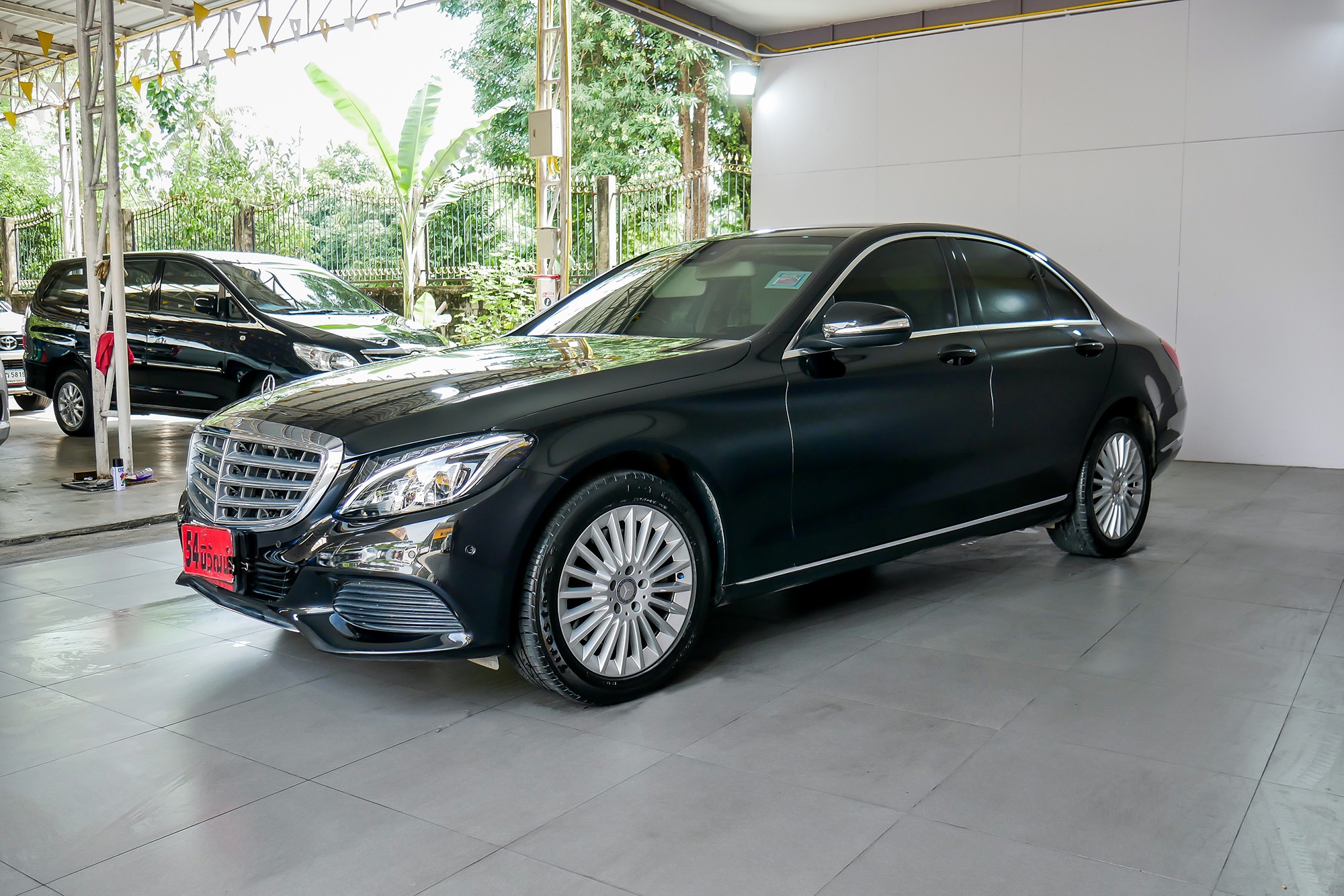 MERCEDES BENZ C300 W205 2.1 BLUETECH HYBRID EXCLUSIVE AT ปี 2016 สีดำ