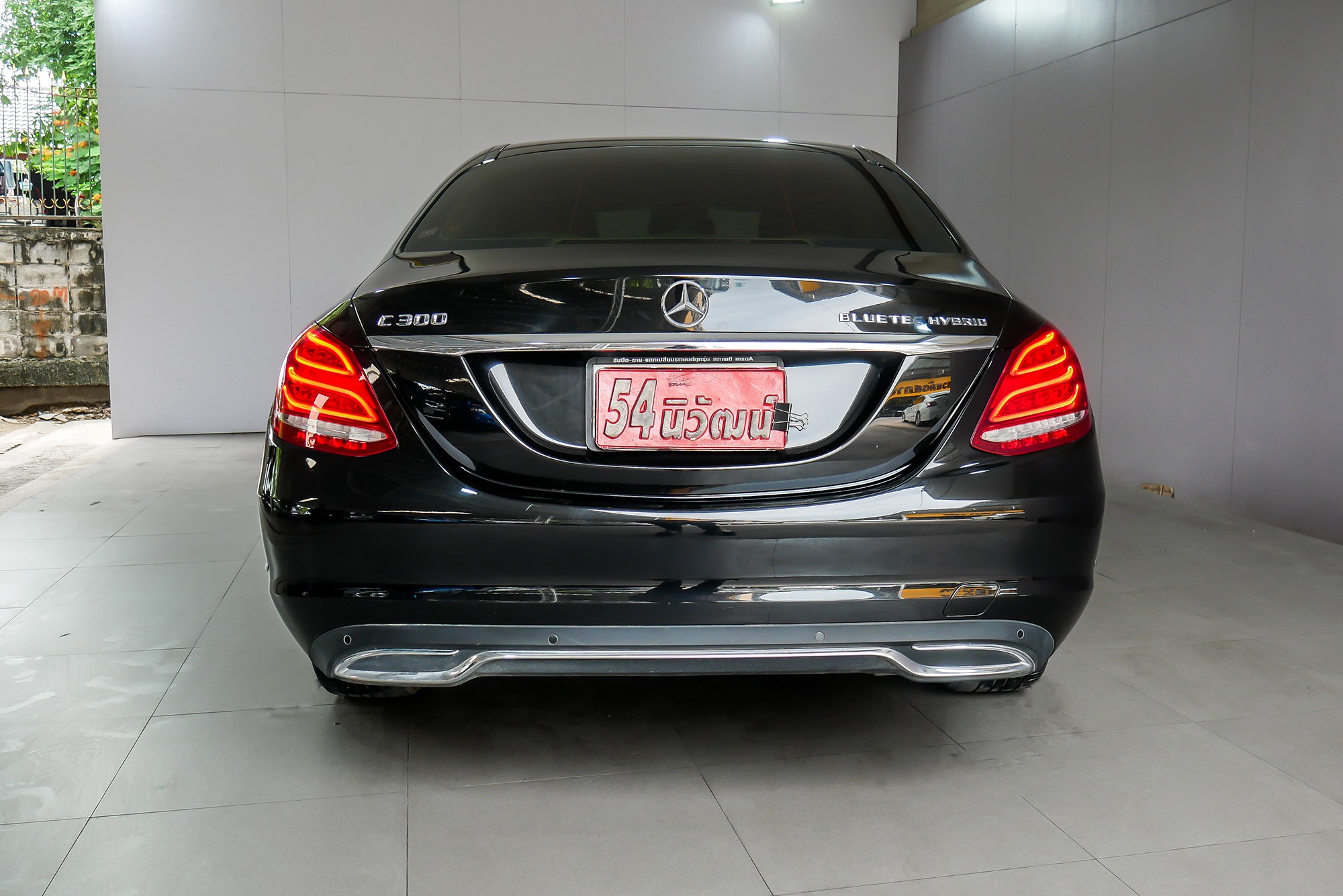 MERCEDES BENZ C300 W205 2.1 BLUETECH HYBRID EXCLUSIVE AT ปี 2016 สีดำ