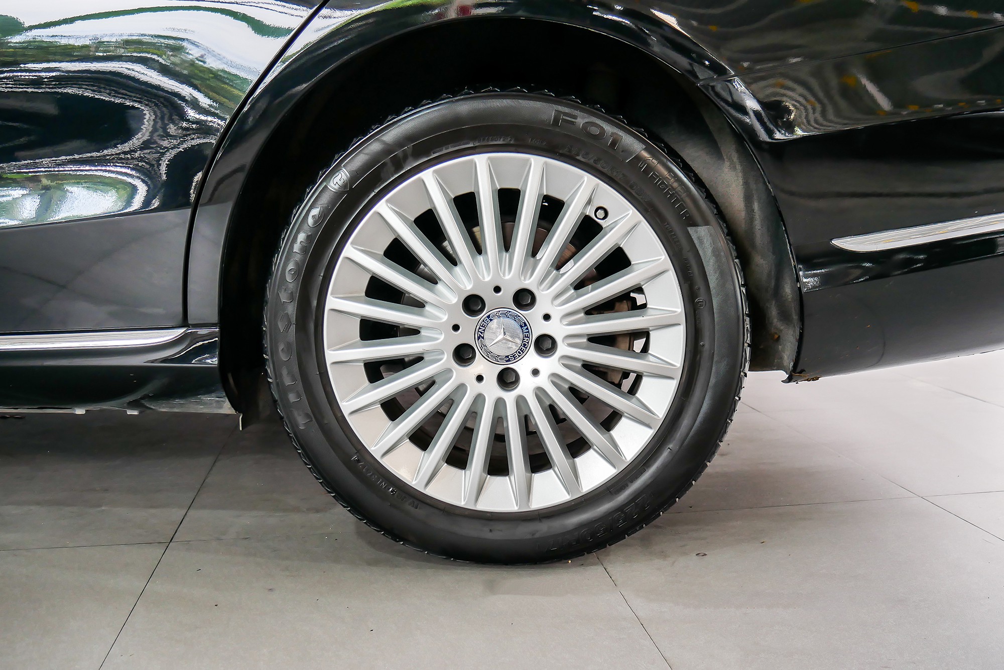 MERCEDES BENZ C300 W205 2.1 BLUETECH HYBRID EXCLUSIVE AT ปี 2016 สีดำ (รูปที่ 22)