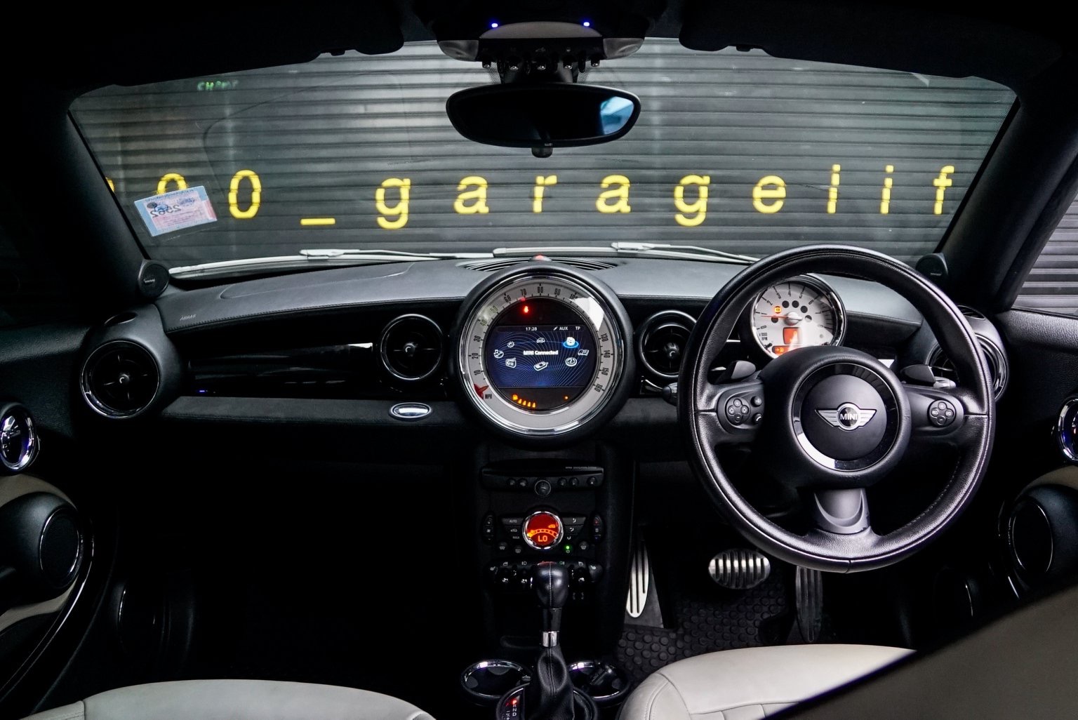 Mini Hatch (Cooper) Gen2 R58 (Coupe) ปี 2013 สีน้ำเงิน (รูปที่ 10)