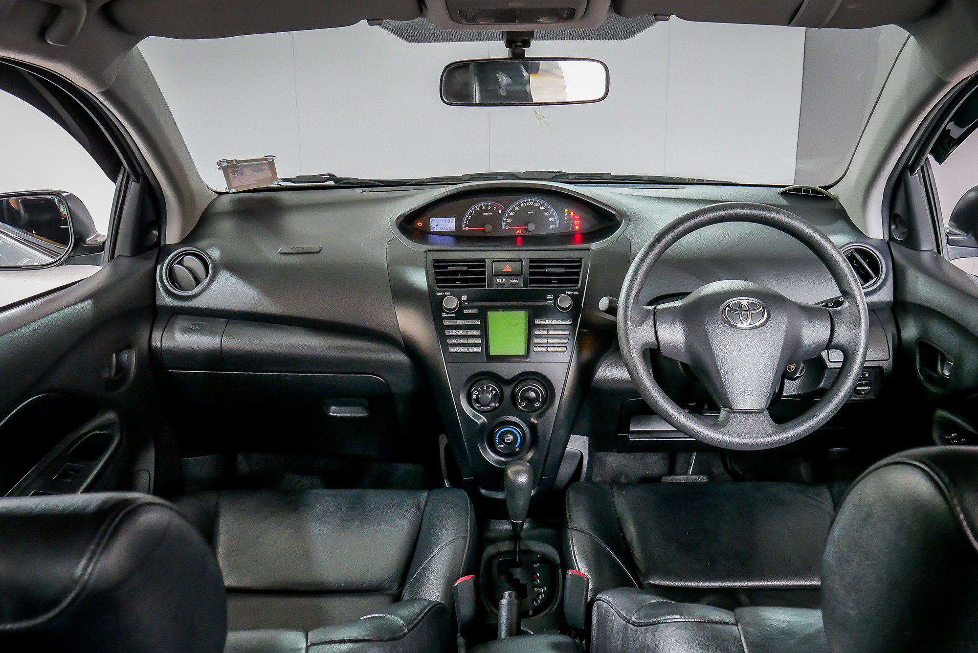 TOYOTA VIOS 1.5 J MINOR CHANGE AT 2011 สีเงิน (รูปที่ 12)
