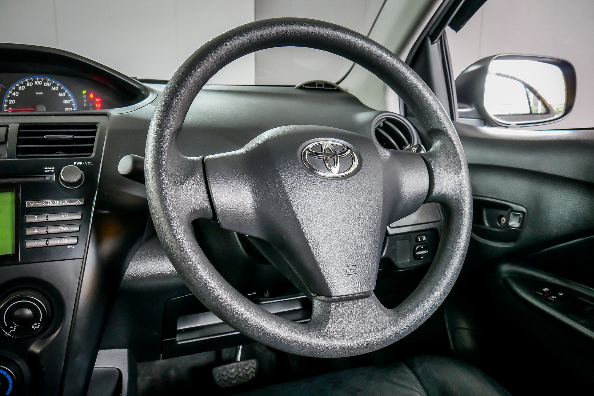 TOYOTA VIOS 1.5 J MINOR CHANGE AT 2011 สีเงิน (รูปที่ 14)