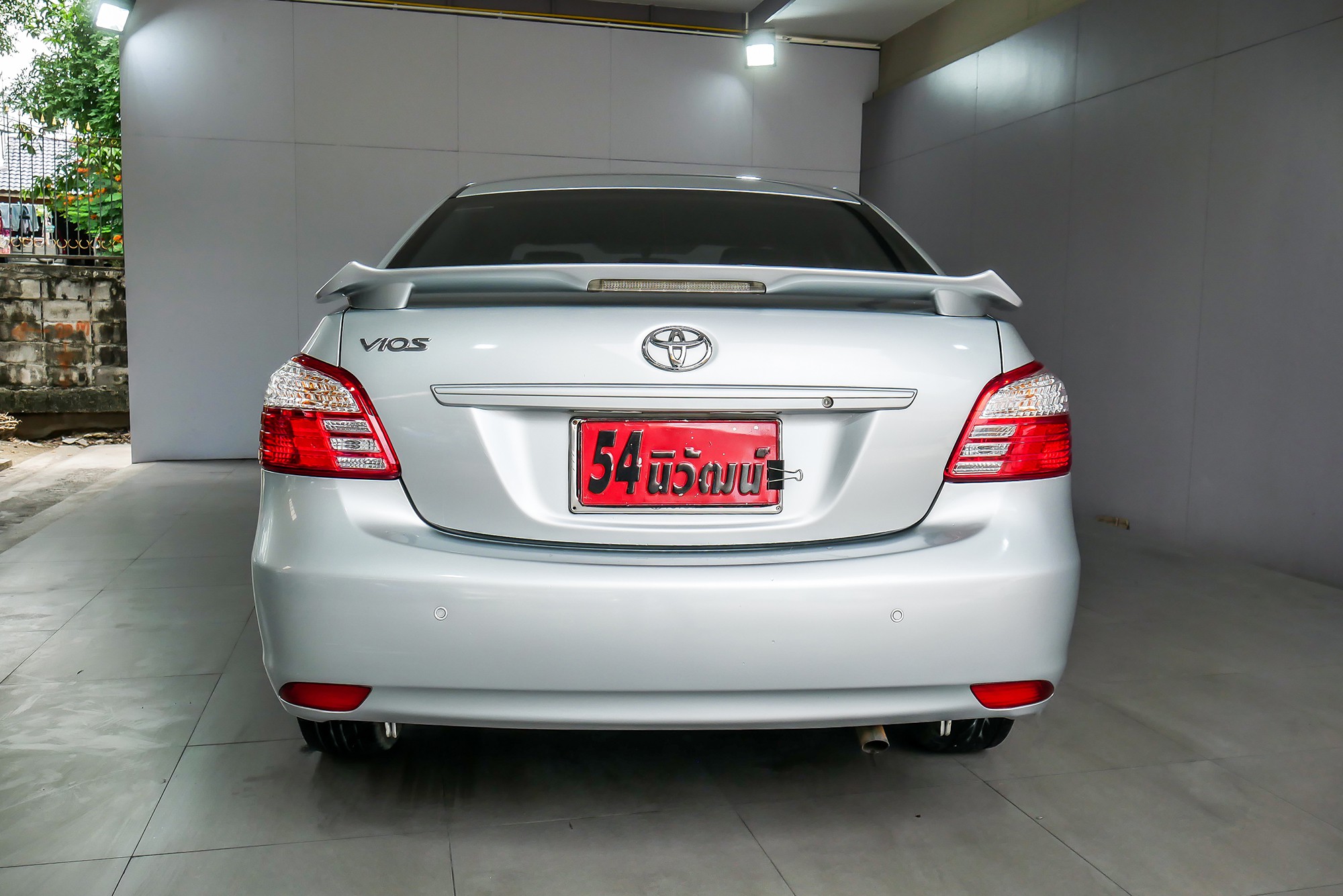 TOYOTA VIOS 1.5 J MINOR CHANGE AT 2011 สีเงิน