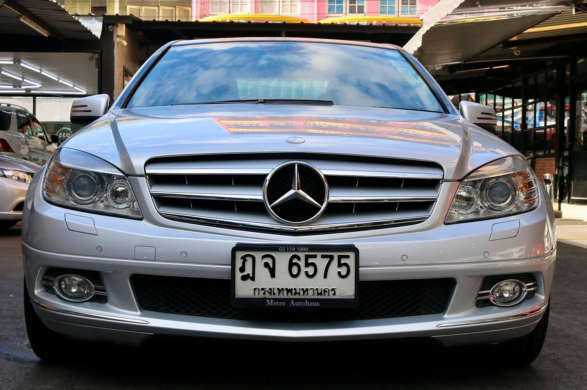 Mercedes-Benz C-Class W204 C200 ปี 2009 สีเงิน (รูปที่ 2)