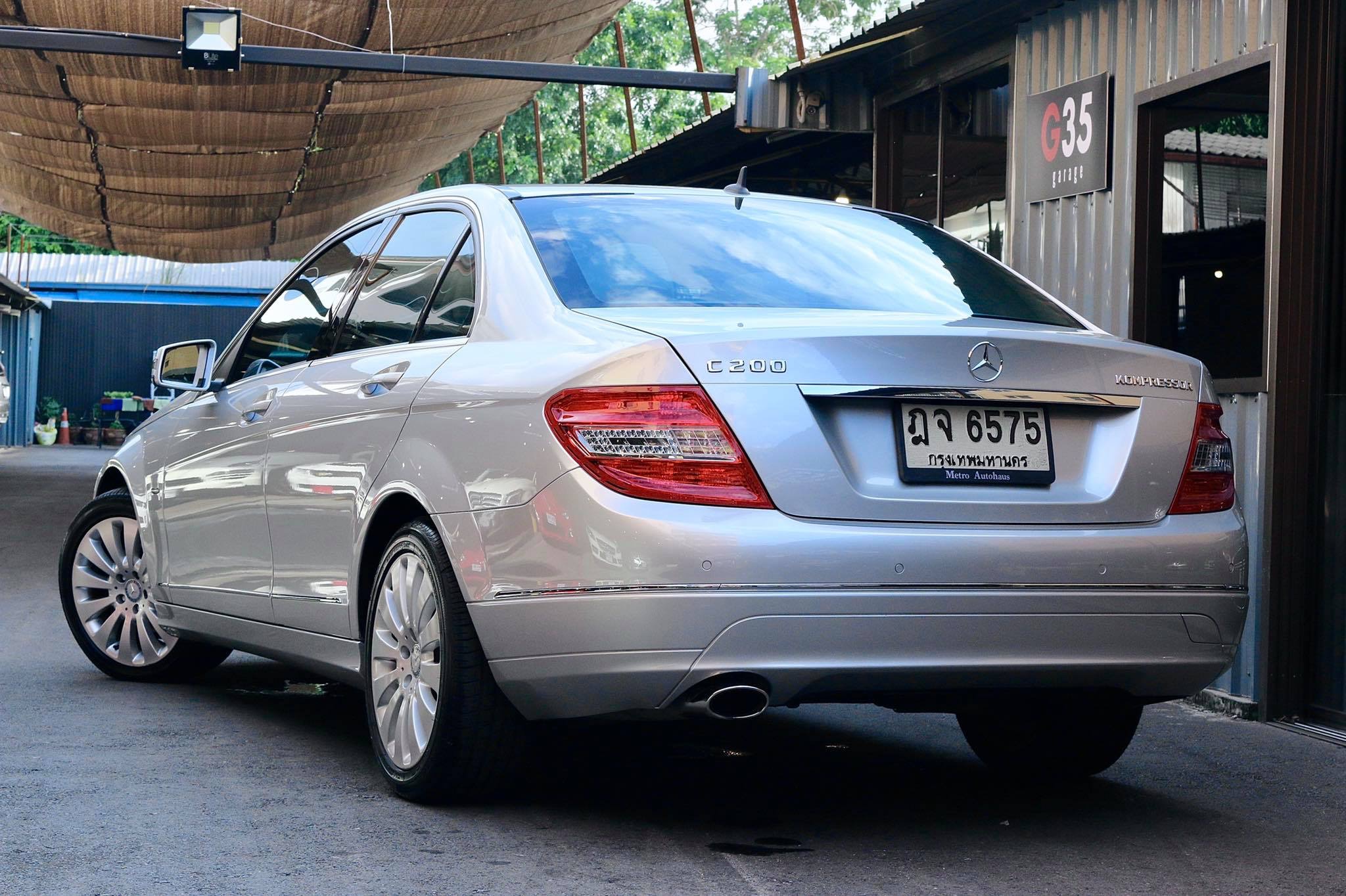 Mercedes-Benz C-Class W204 C200 ปี 2009 สีเงิน (รูปที่ 4)