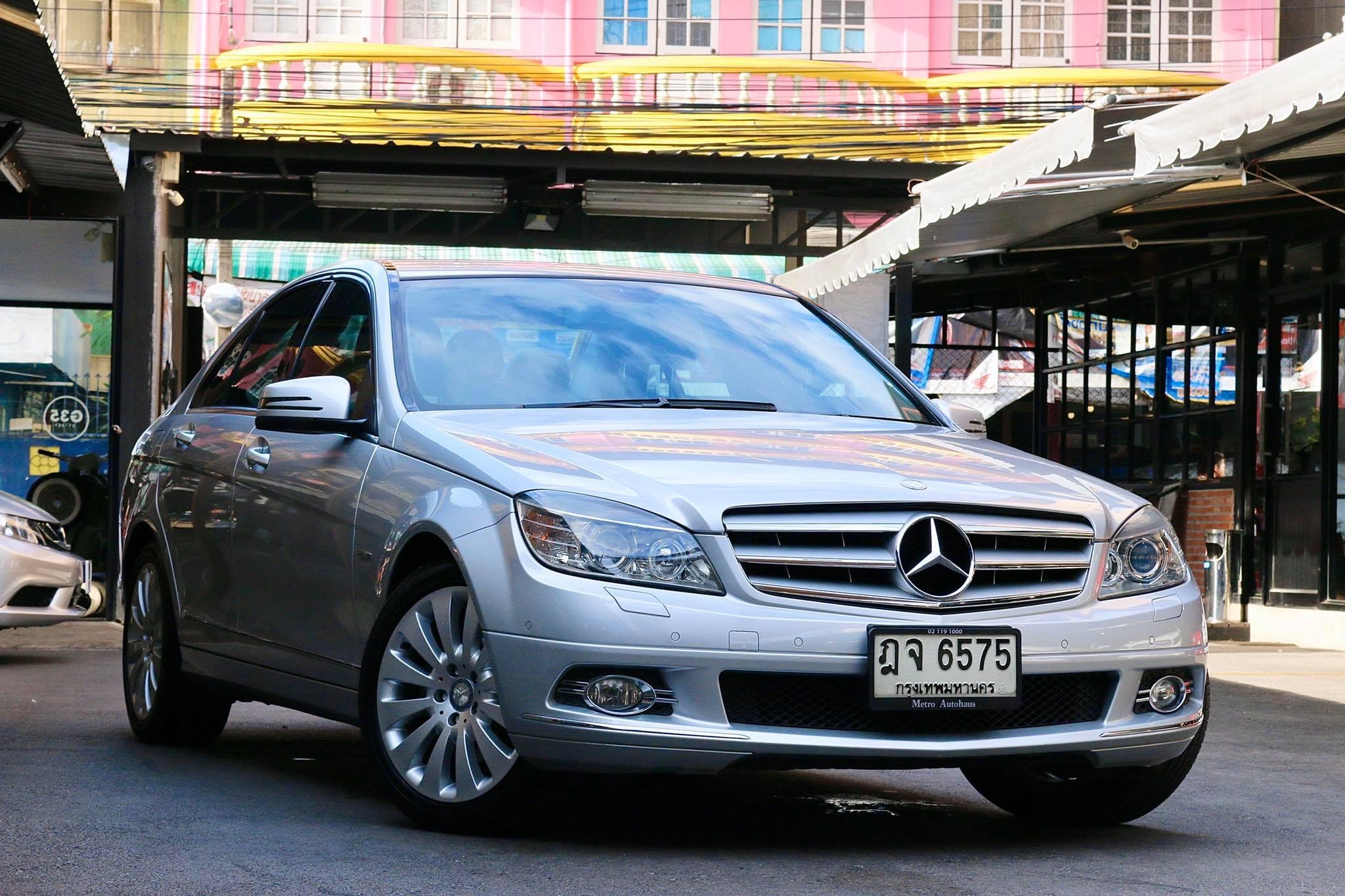 Mercedes-Benz C-Class W204 C200 ปี 2009 สีเงิน (รูปที่ 3)