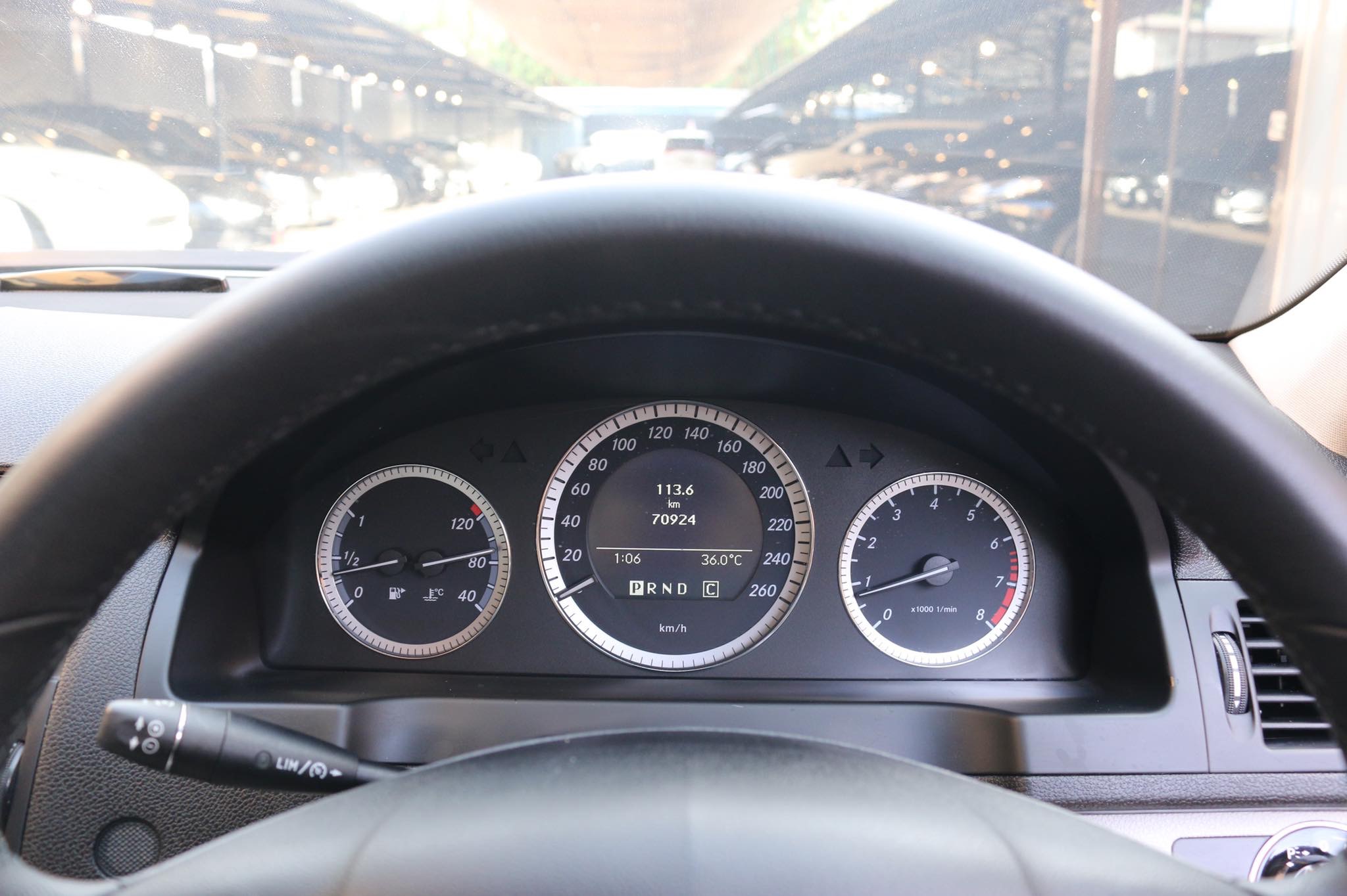 Mercedes-Benz C-Class W204 C200 ปี 2009 สีเงิน (รูปที่ 22)