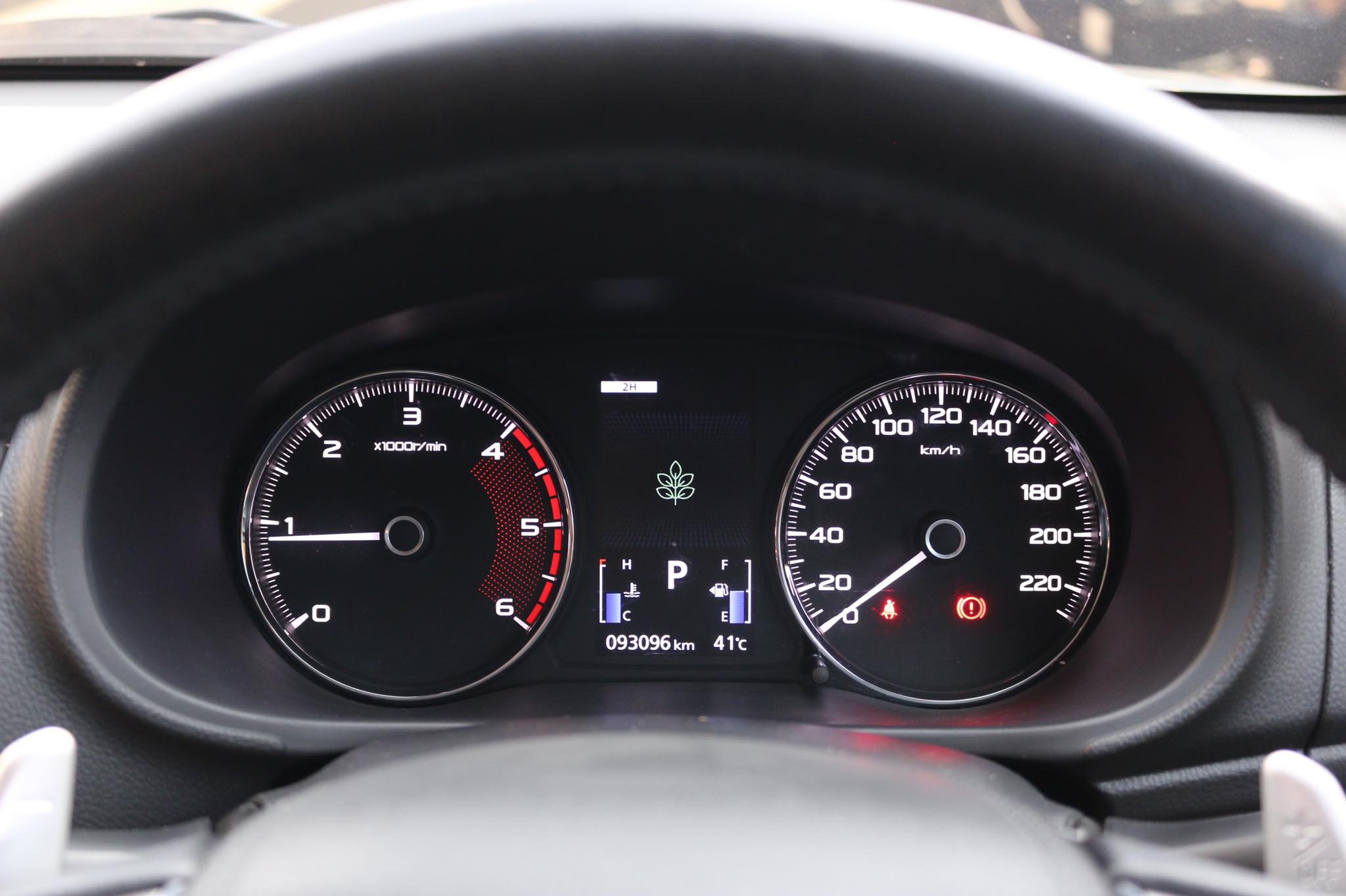 Mitsubishi Pajero Sport ปี 2016 สีขาว (รูปที่ 28)