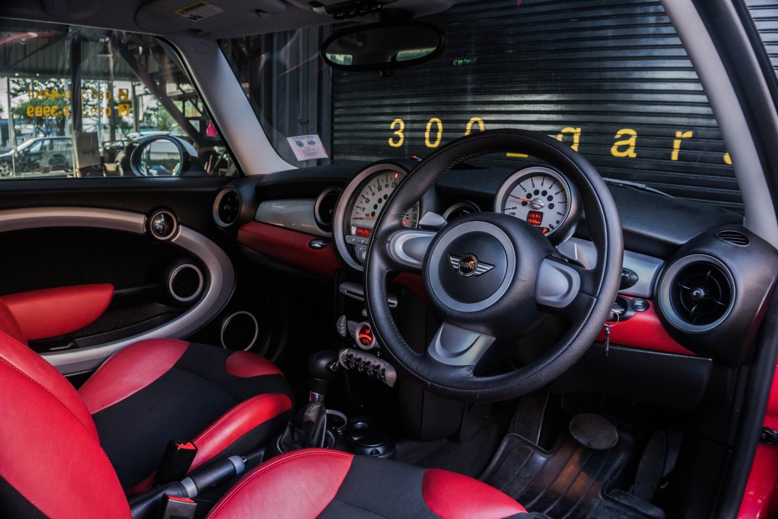 Mini Hatch (Cooper) Gen2 R56 ปี 2008 สีแดง (รูปที่ 8)