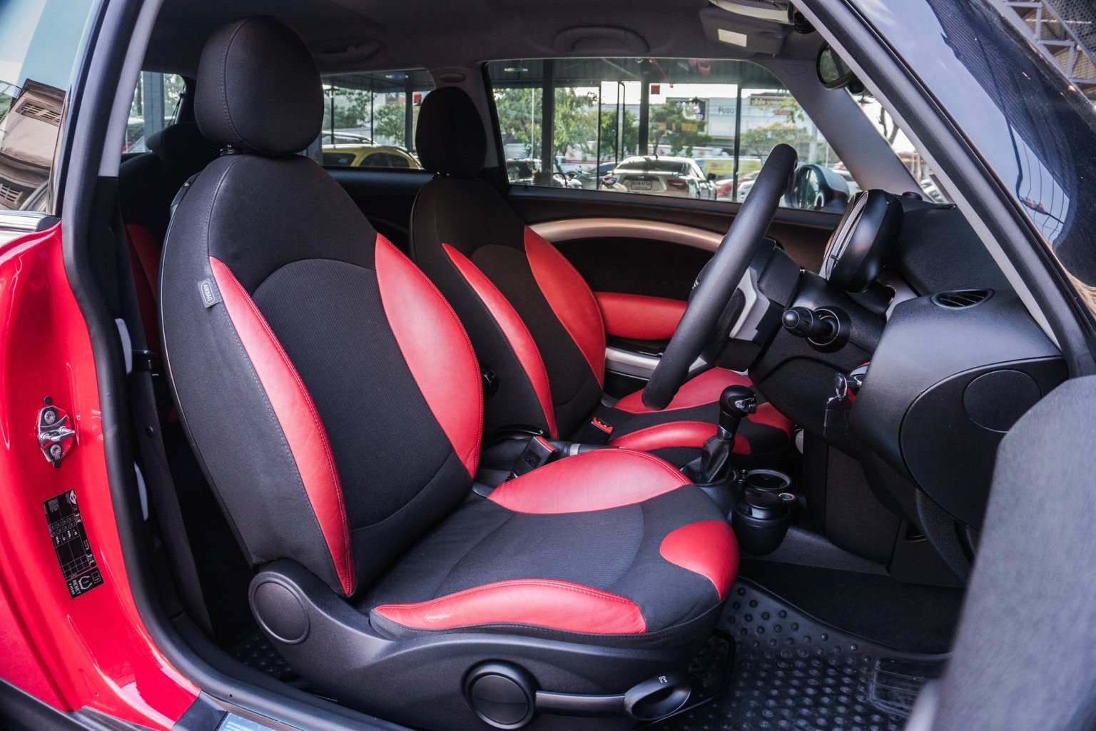 Mini Hatch (Cooper) Gen2 R56 ปี 2008 สีแดง (รูปที่ 10)