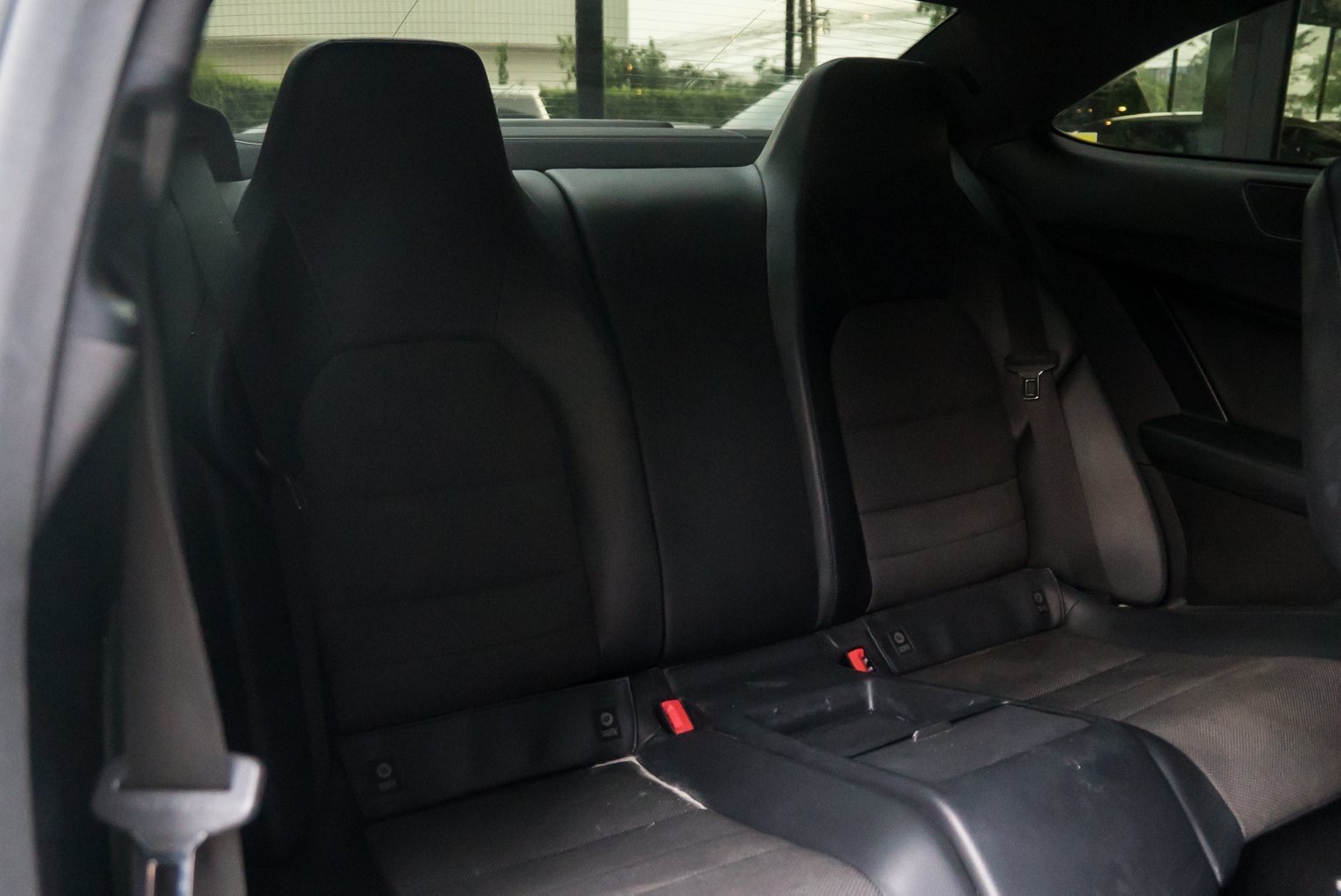 Mercedes-Benz C-Class W204 C180 ปี 2011 สีขาว (รูปที่ 12)