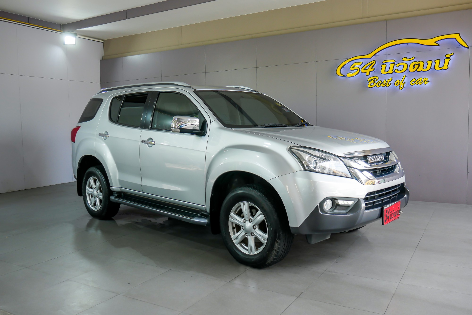 ISUZU MU-X 3.0 NAVI 4X4 AT ปี 2014 สีเงิน