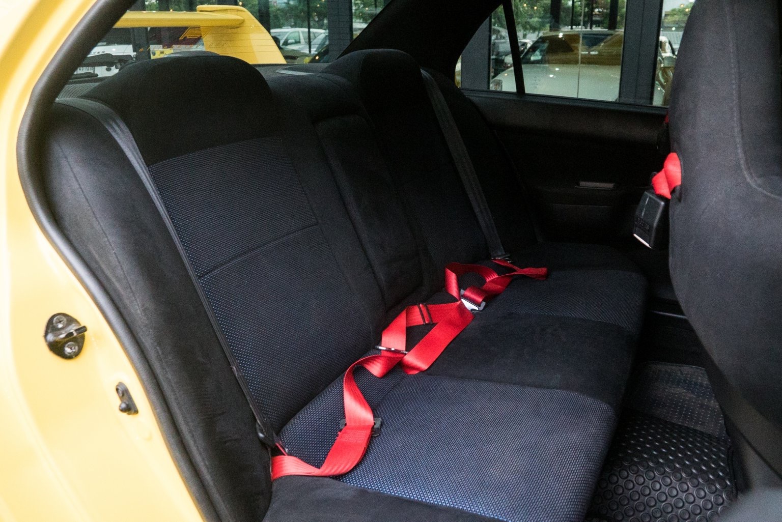 Mitsubishi Evolution VII ปี 2003 สีเหลือง (รูปที่ 12)