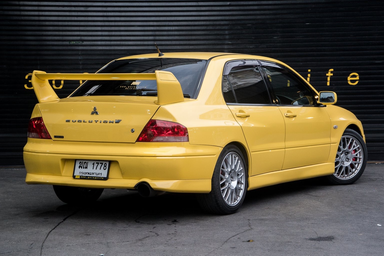 Mitsubishi Evolution VII ปี 2003 สีเหลือง (รูปที่ 2)