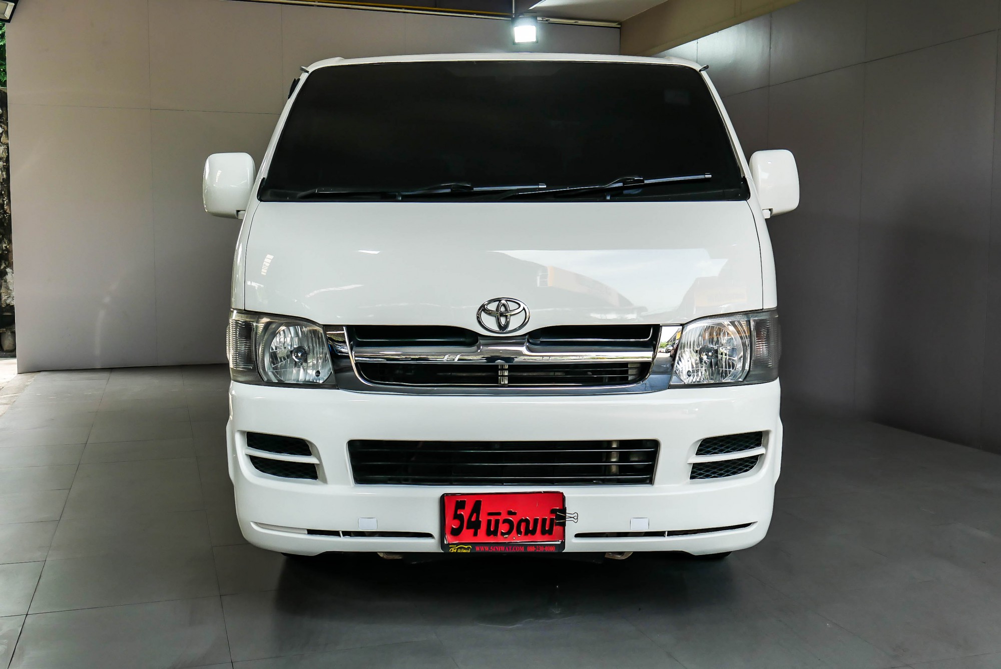 TOYOTA HI-ACE 2.5 ECONOME MT ปี 2010 สีขาว (รูปที่ 2)