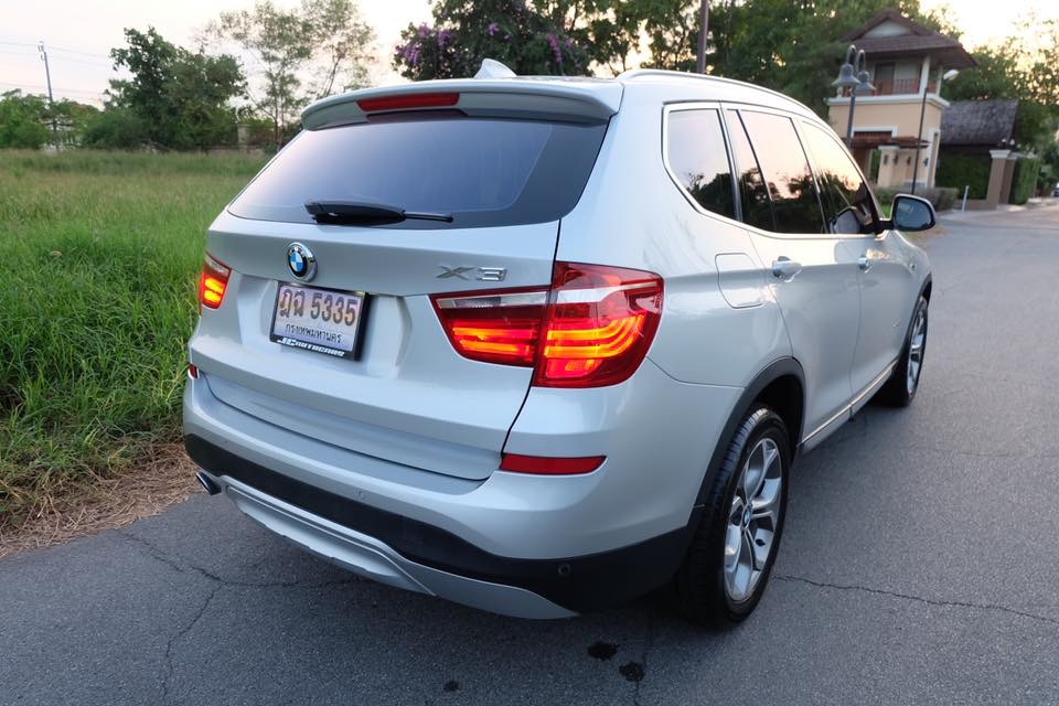 BMW X3 F25 ปี 2016 สีเงิน (รูปที่ 6)