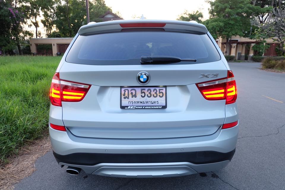BMW X3 F25 ปี 2016 สีเงิน (รูปที่ 8)