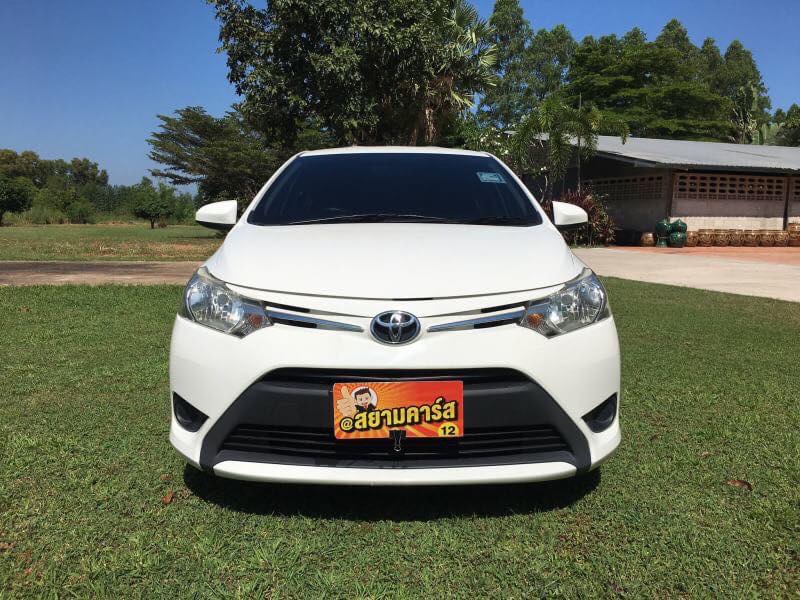 Toyota Vios ปี 2015 สีขาว (รูปที่ 2)
