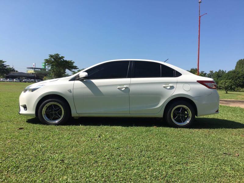 Toyota Vios ปี 2015 สีขาว (รูปที่ 5)