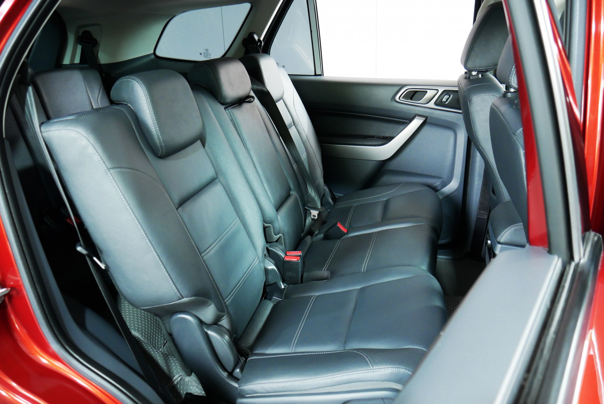 FORD EVEREST 2.2 TITANIUM AT ปี 2017 สีแดง (รูปที่ 10)