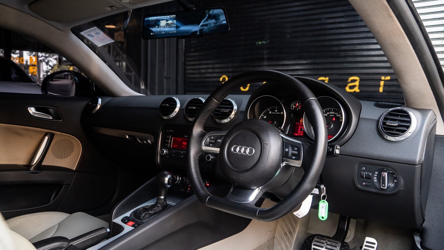 Audi TT Mk2 8J TT ปี 2008 สีดำ (รูปที่ 8)