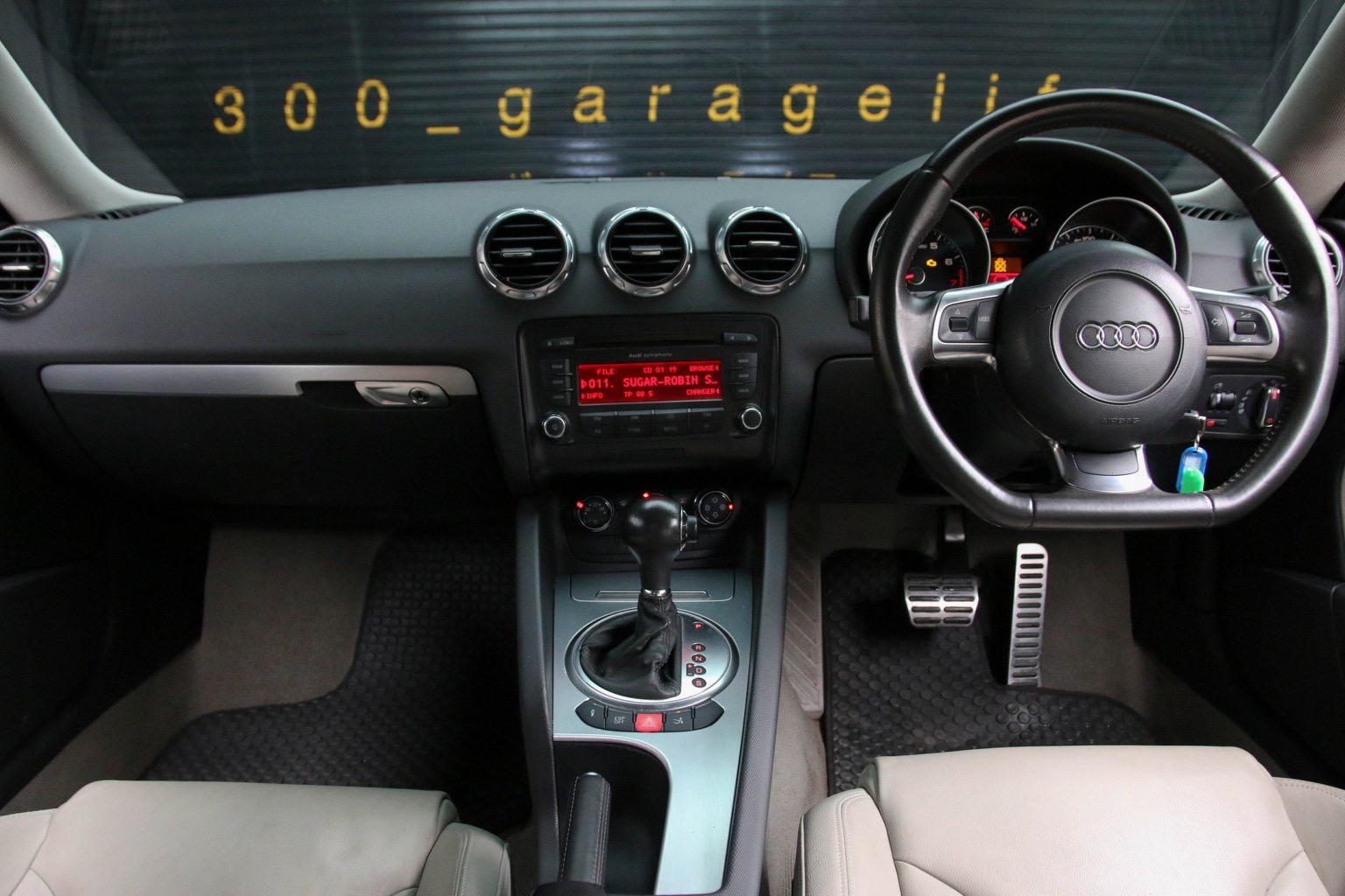 Audi TT Mk2 8J TT ปี 2008 สีดำ (รูปที่ 9)