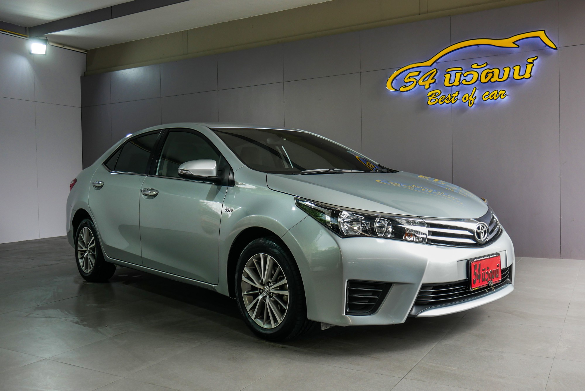 Toyota ALTIS 1.8 E ปี 2016 สีเงิน