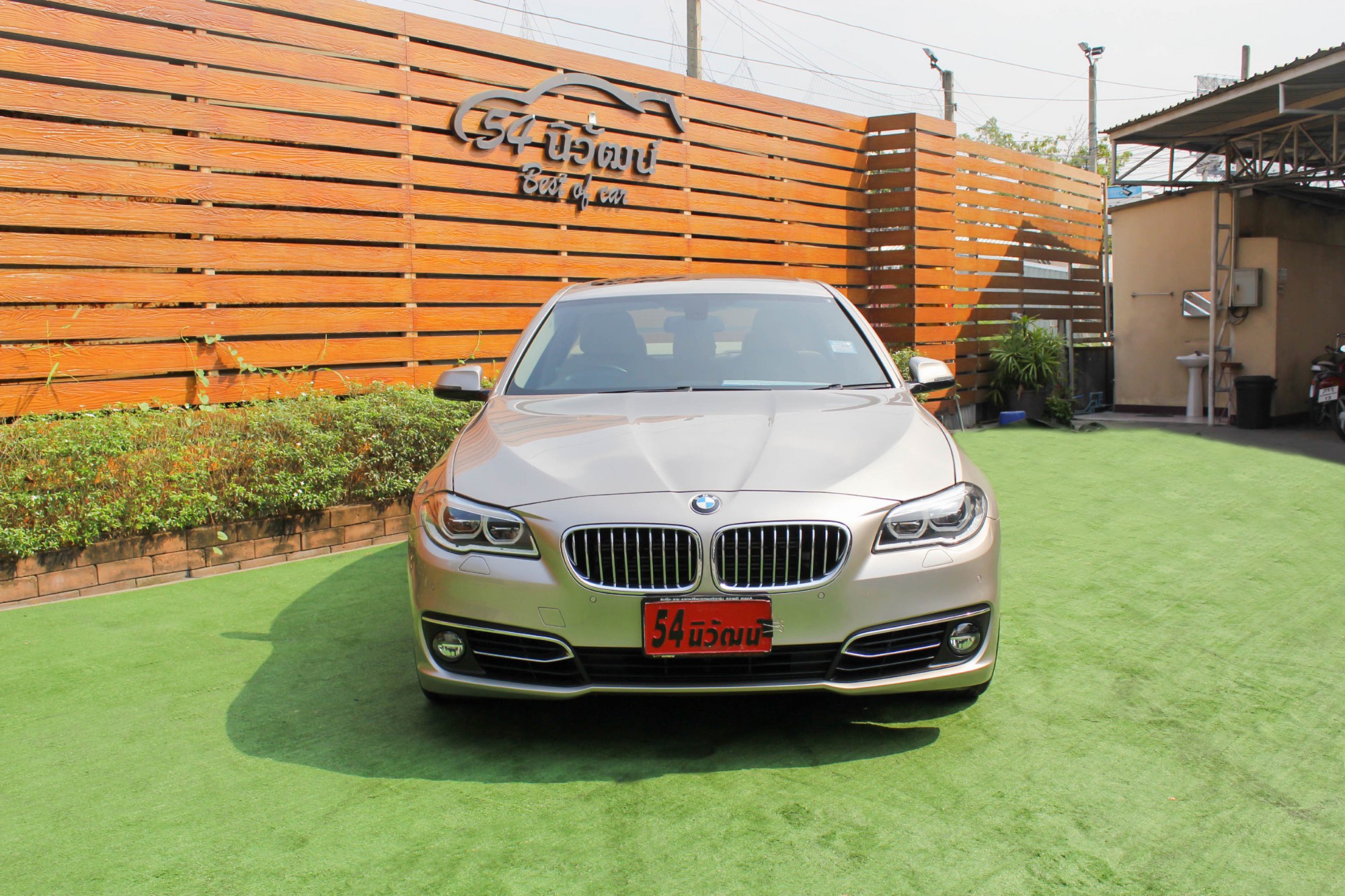 BMW 5 Series ACTIVE HYBRID 5 LUXURY 3.0 LCI ปี 2014 สีน้ำตาล