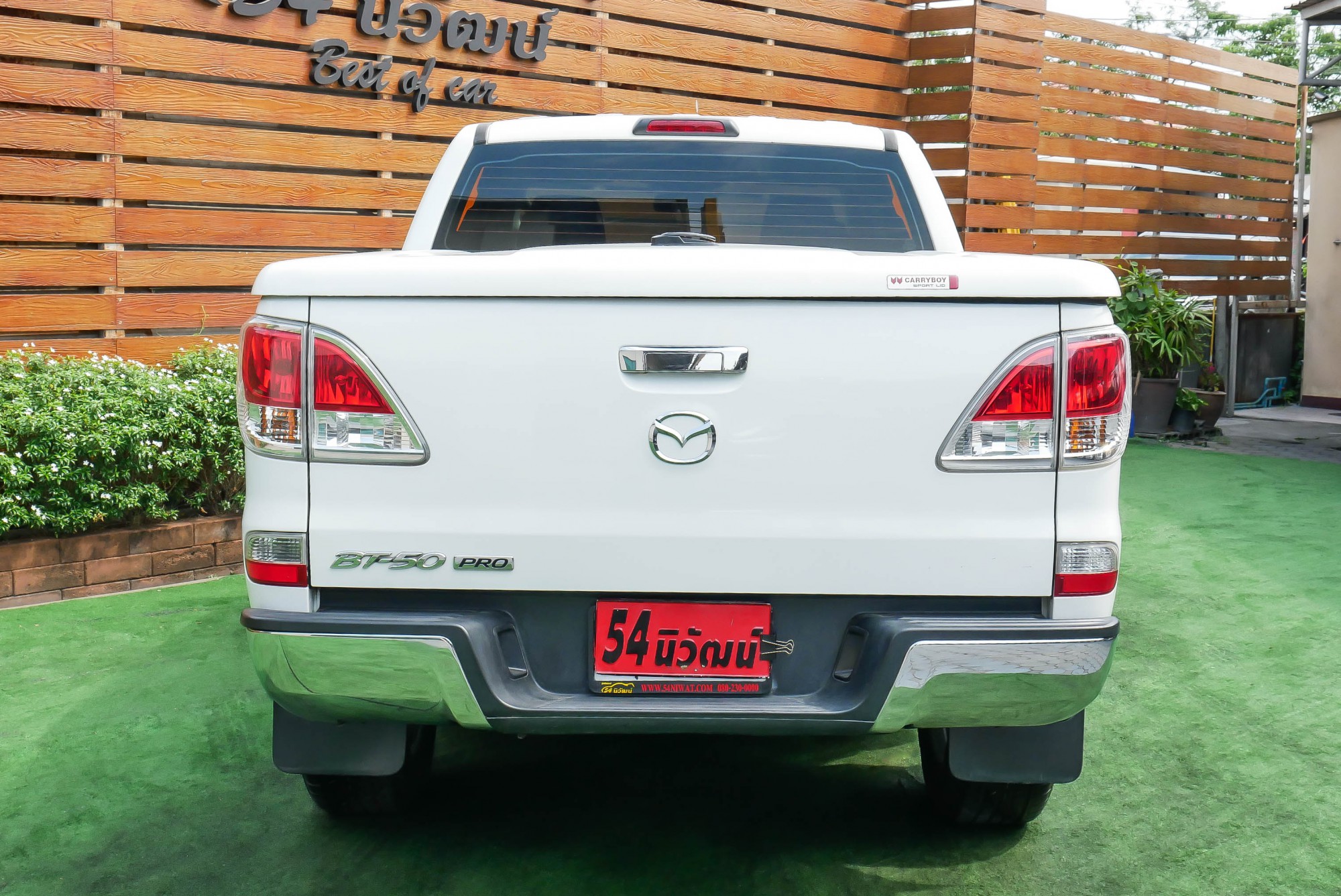 2013 MAZDA BT-50 PRO DOUBLECAB 3.2 4×4 MT ปี 2013 สีขาว