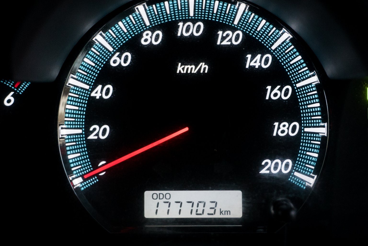 Toyota Fortuner GEN 1 ไมเนอร์เชนจ์ 2 ปี 2012 สีขาว (รูปที่ 5)