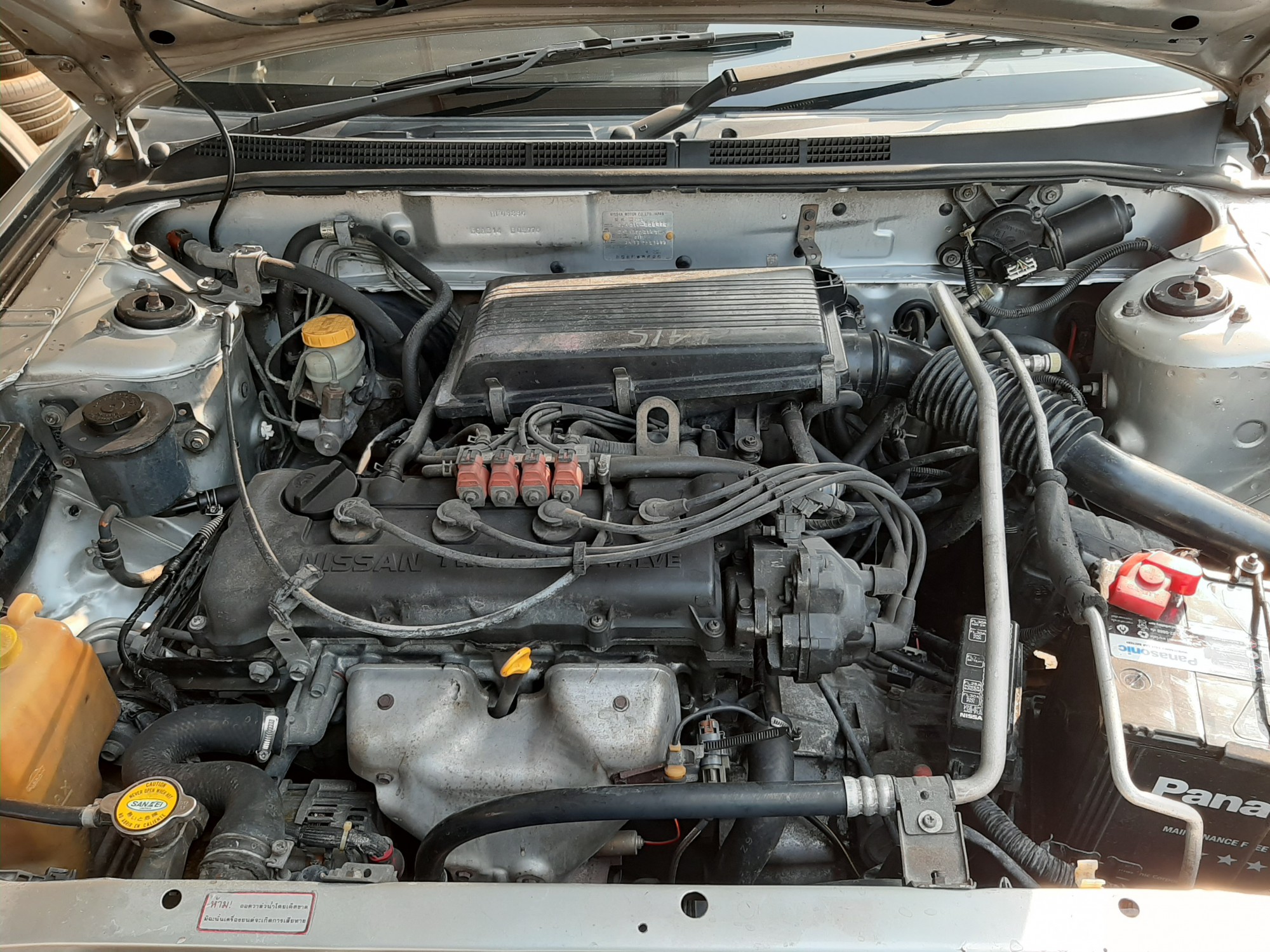 Nissan Sunny ปี 1994 สีเทา (รูปที่ 6)