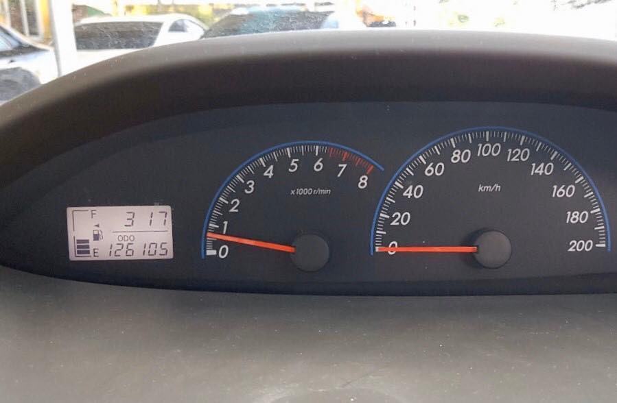 Toyota Vios ปี 2010 สีเงิน (รูปที่ 7)