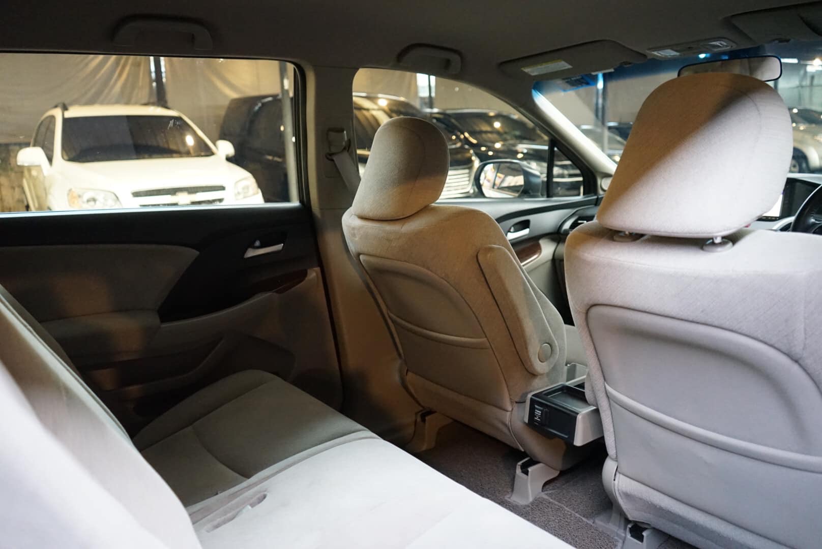 Honda Odyssey ปี 2013 สีขาว (รูปที่ 20)