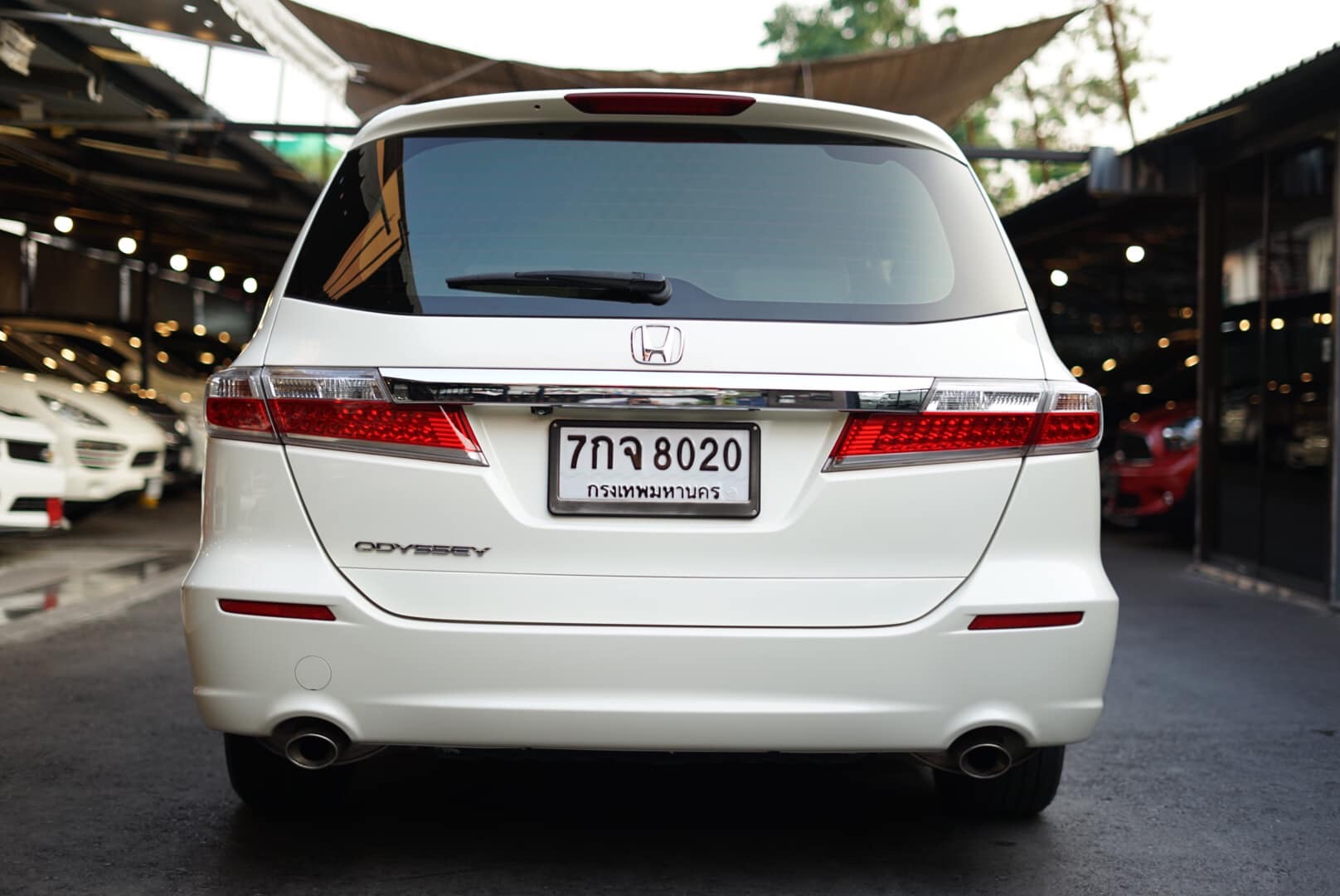 Honda Odyssey ปี 2013 สีขาว (รูปที่ 6)
