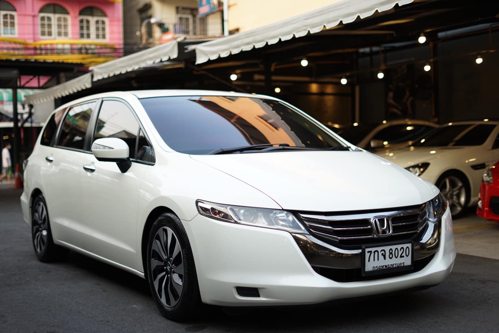 Honda Odyssey ปี 2013 สีขาว (รูปที่ 3)