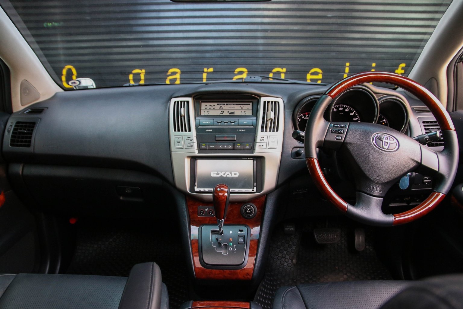Toyota Harrier ปี 2008 สีขาว (รูปที่ 9)